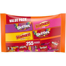 Starburst and Skittles Assorted Candies Value Pack (104.4 oz., 225 ct.)